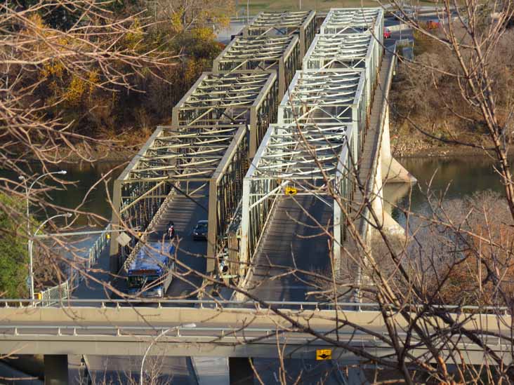 Edmonton New Flyer D40LF 4065